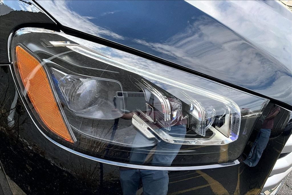 Certified 2024 Mercedes-Benz GLS 450 4MATIC image 31