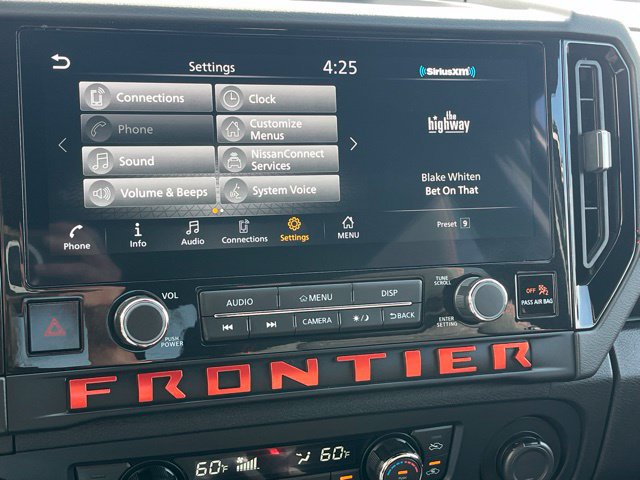 Used 2026 Nissan Frontier PRO-4X AWD/4WD image 41