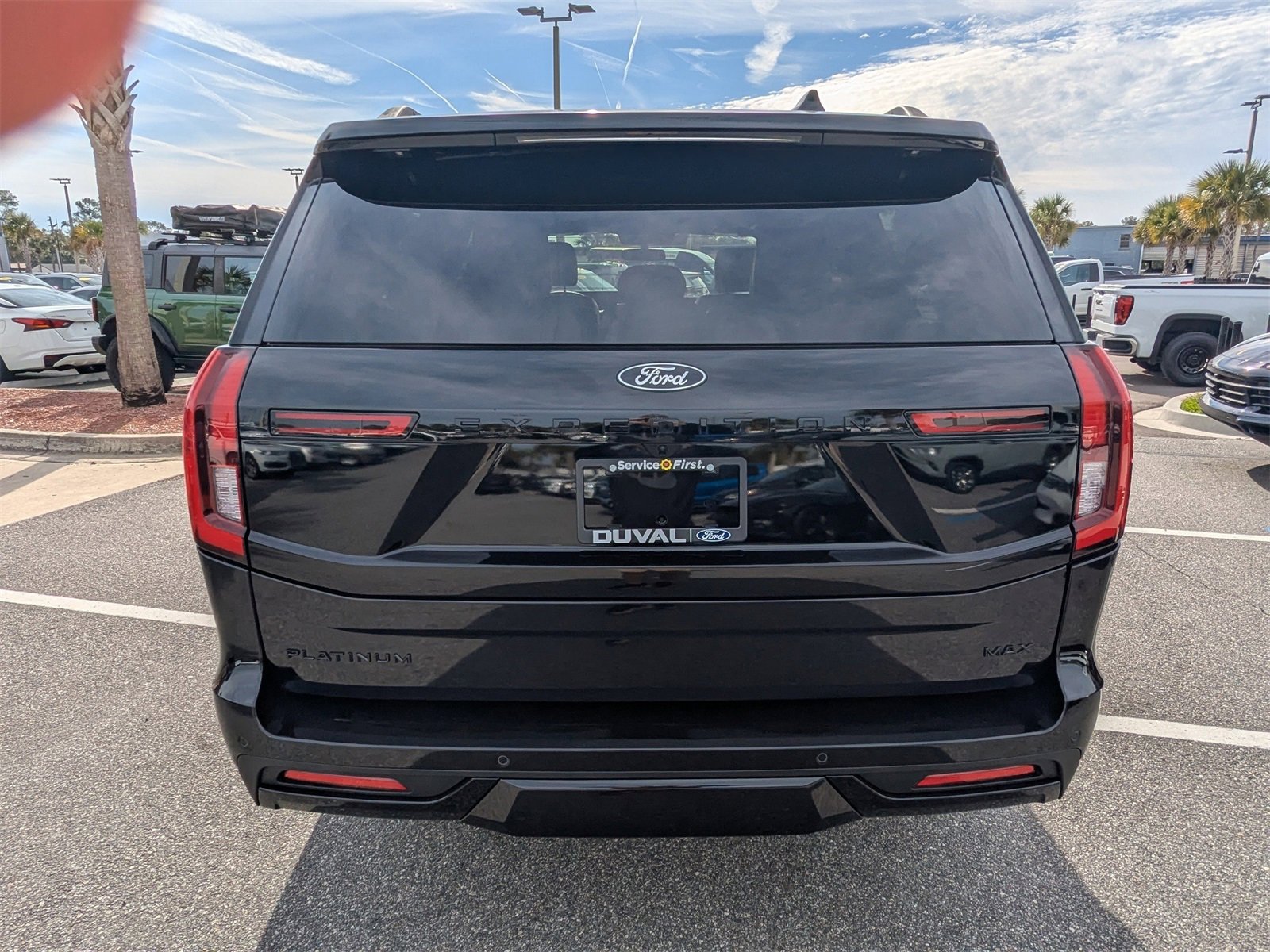 Used 2025 Ford Expedition Max Platinum w/ Stealth Performance Package image 5