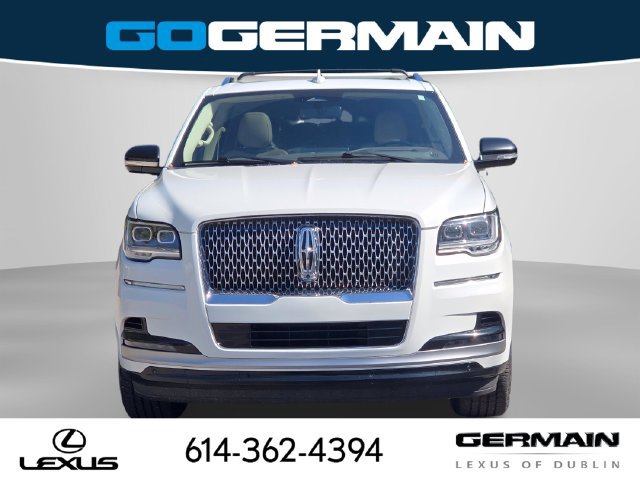 Used 2022 Lincoln Navigator Reserve AWD/4WD image 4