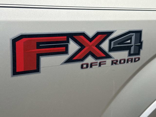 Used 2017 Ford F150 Lariat w/ Equipment Group 502A Luxury image 7