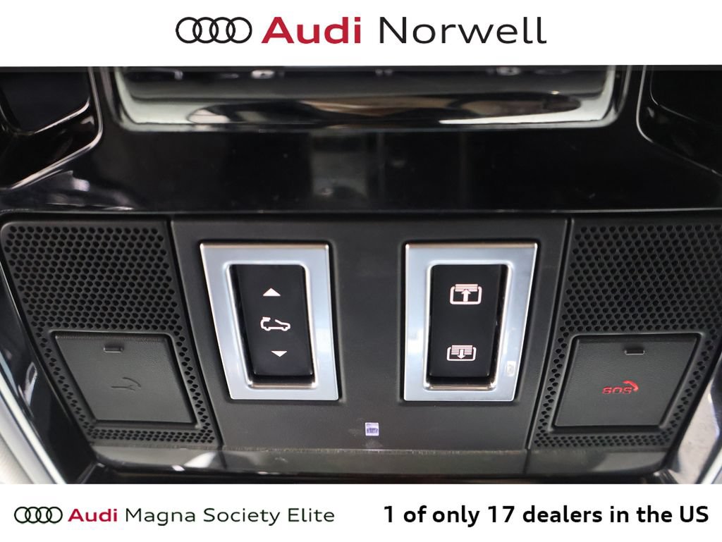 Used 2017 Land Rover Range Rover HSE AWD/4WD image 8