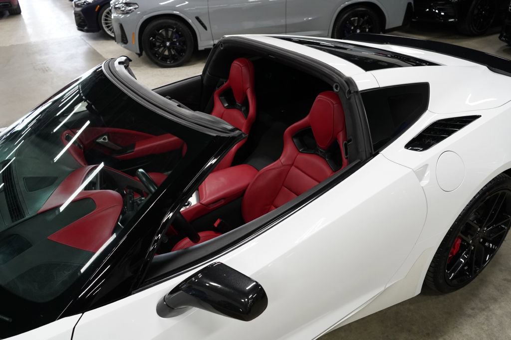Used 2017 Chevrolet Corvette Stingray Coupe RWD image 11