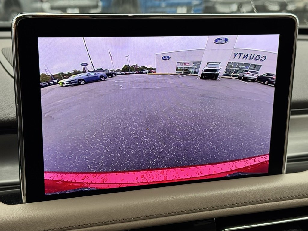 Used 2021 Lincoln Aviator 2WD image 15