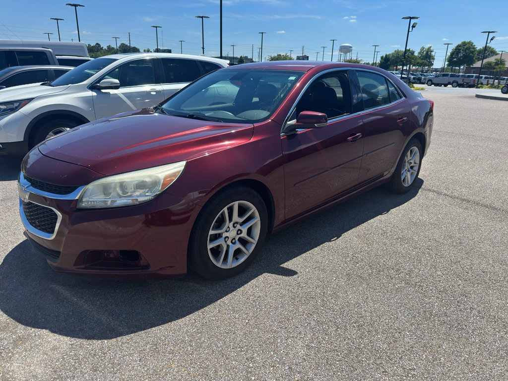 Used 2015 Chevrolet Malibu LT w/ Power Convenience Package FWD image 1