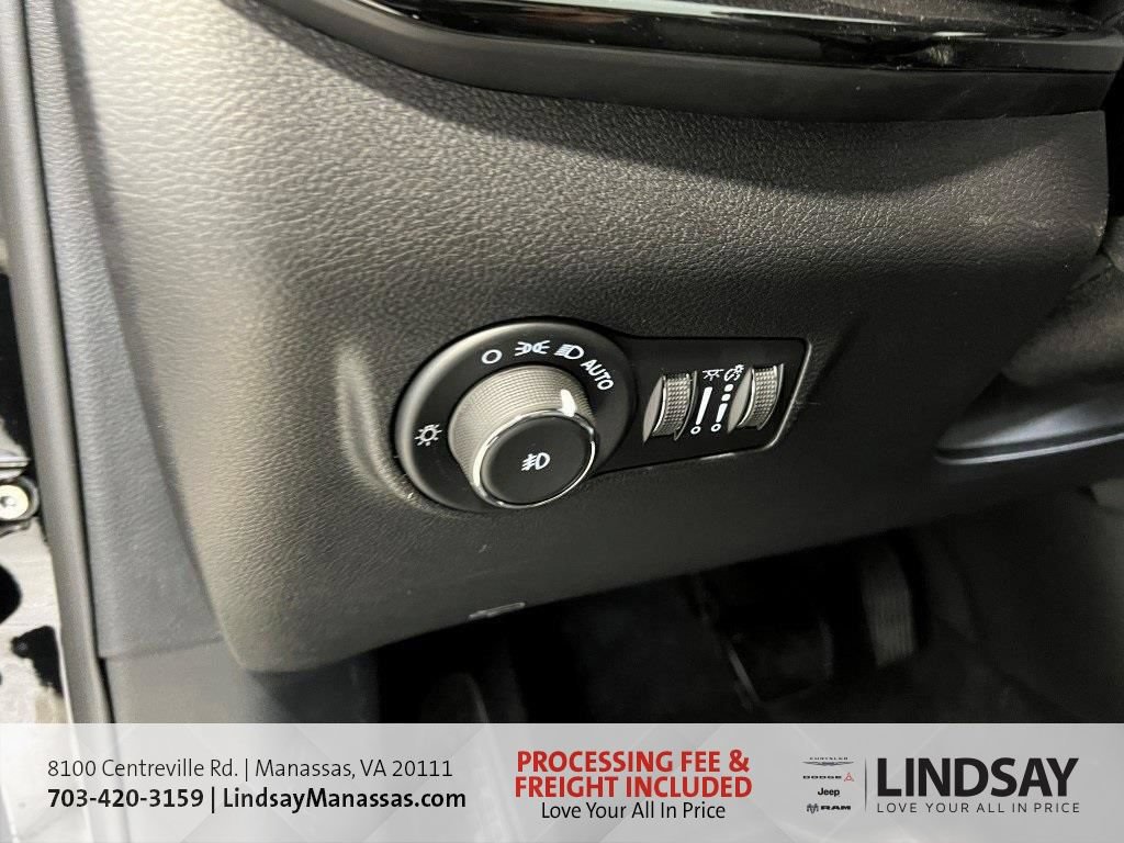 New 2026 Jeep Compass Limited w/ Sun, Sound & Navigation Group AWD/4WD image 35