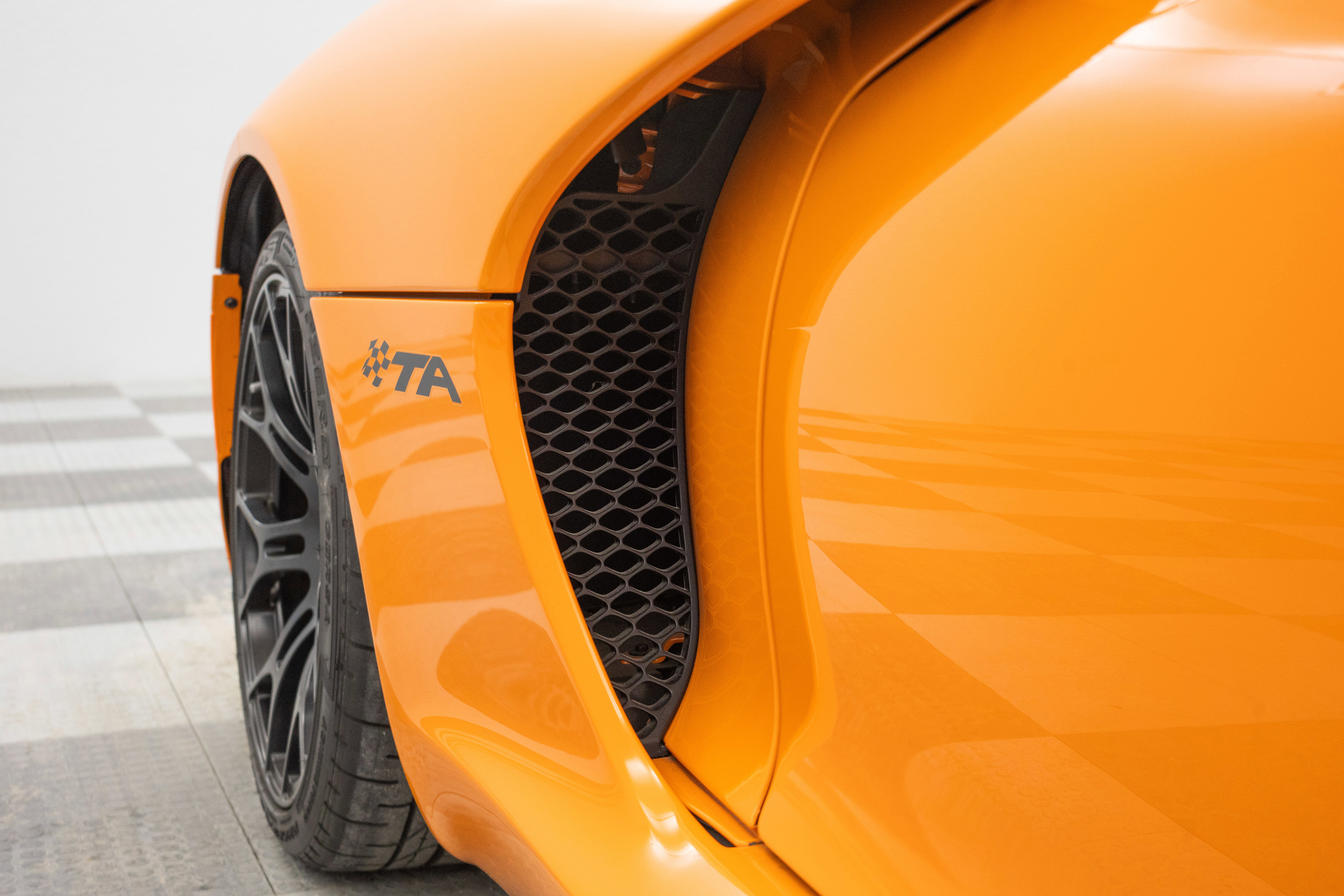 Used 2014 SRT Viper SRT-10 image 39