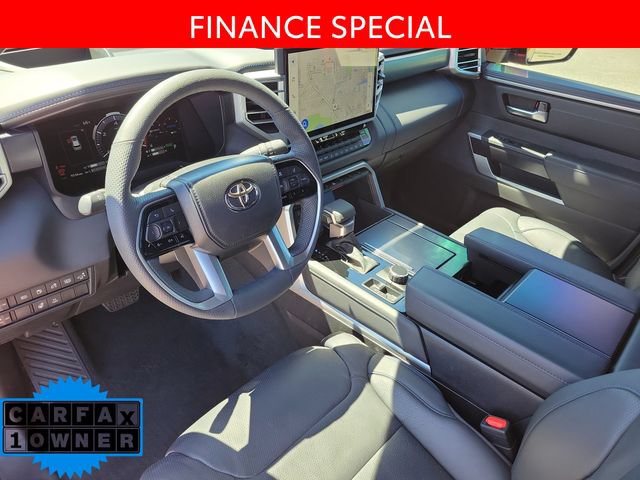 Used 2025 Toyota Sequoia Platinum AWD/4WD image 24
