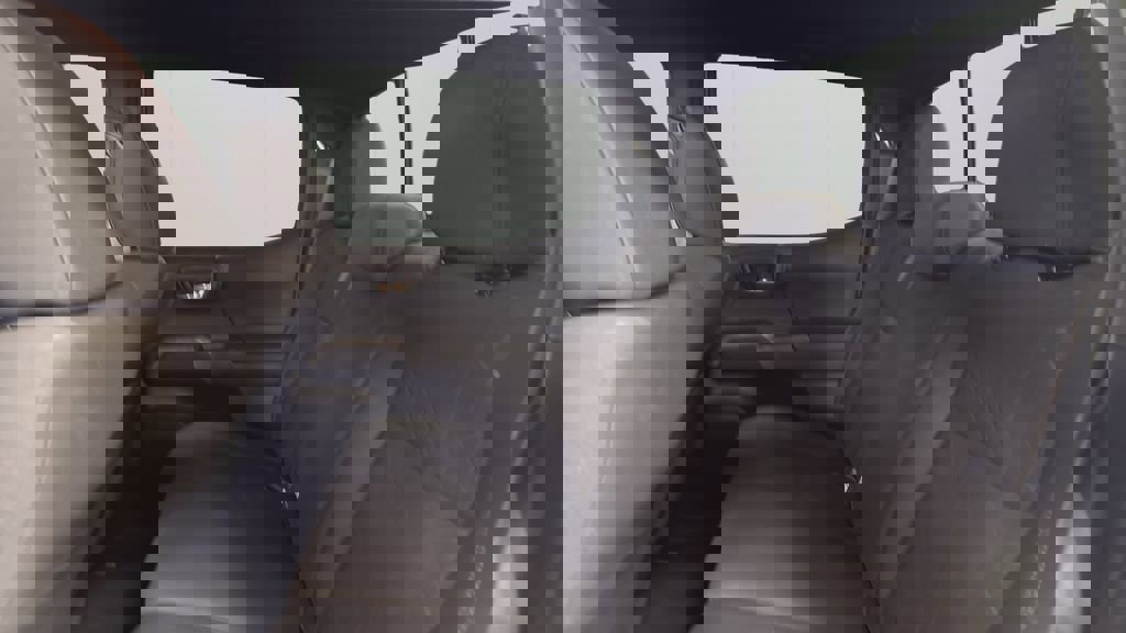 Used 2017 Toyota Tacoma TRD Sport w/ Tow Package image 16