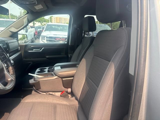 Used 2024 Chevrolet Silverado 1500 LT w/ Protection Package AWD/4WD image 15