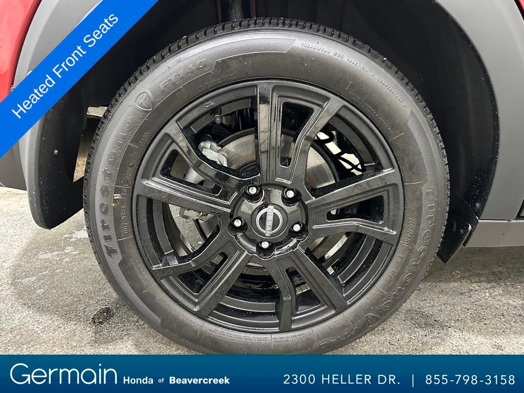 Used 2024 Nissan Kicks SR w/ SR Premium Package image 12