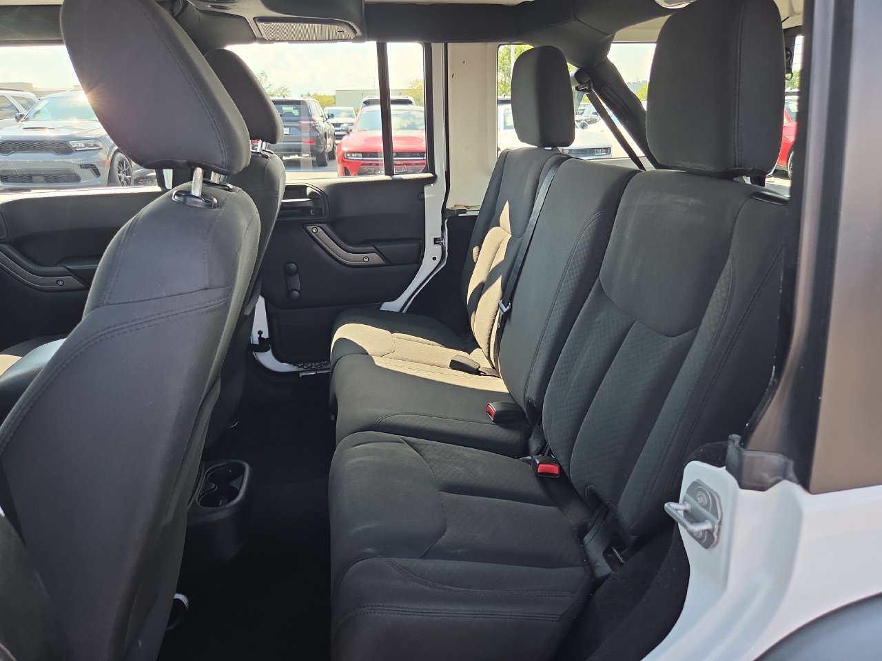 Used 2016 Jeep Wrangler Unlimited Sport w/ Connectivity Group AWD/4WD image 13