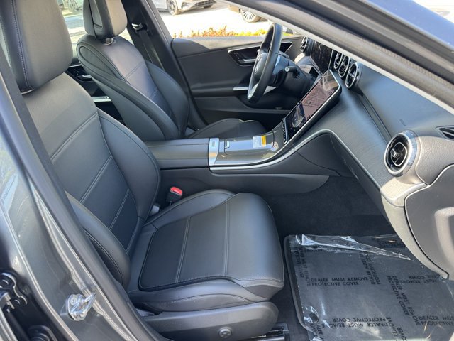 Used 2023 Mercedes-Benz C 300 Sedan image 6