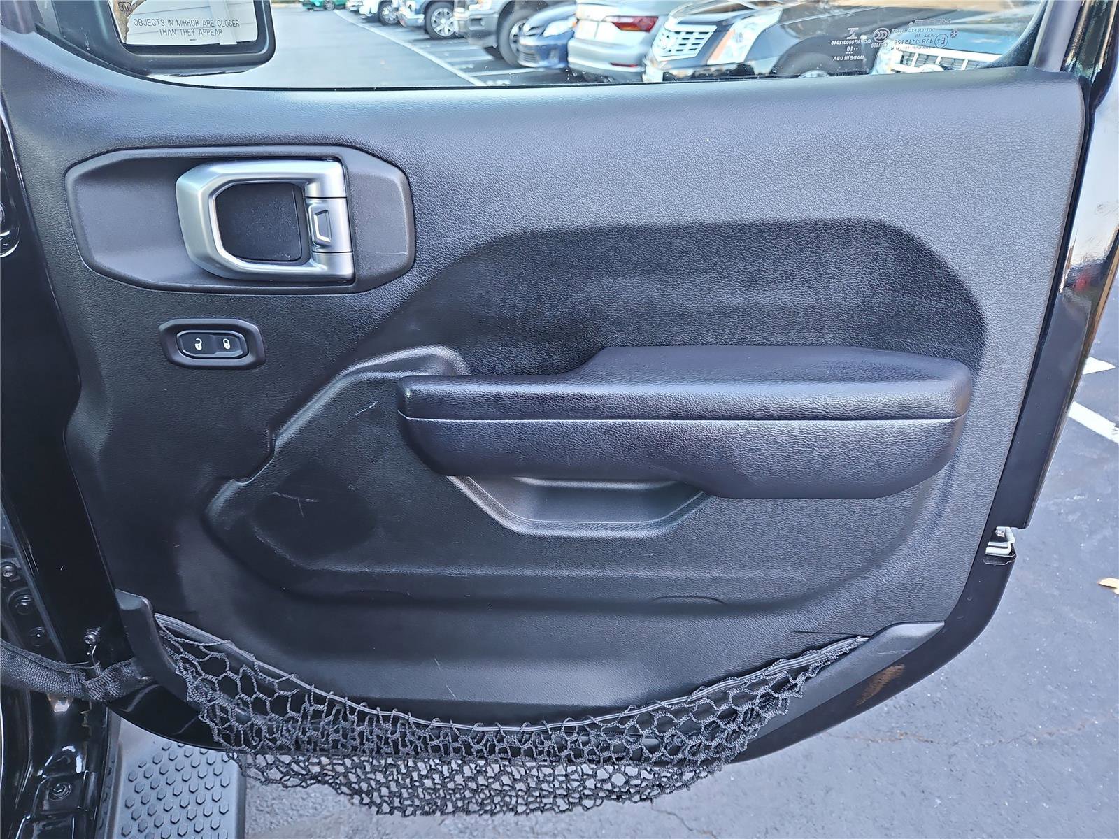 Used 2018 Jeep Wrangler Unlimited Sport S image 27