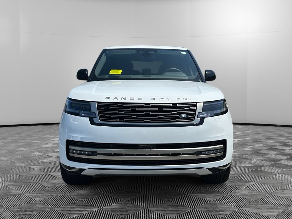 New 2026 Land Rover Range Rover Long Wheelbase SE AWD/4WD image 8