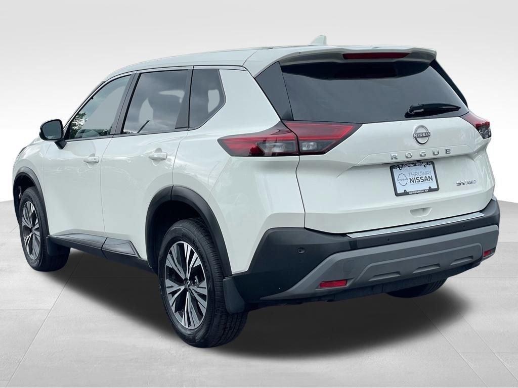 Certified 2023 Nissan Rogue SV AWD/4WD image 5