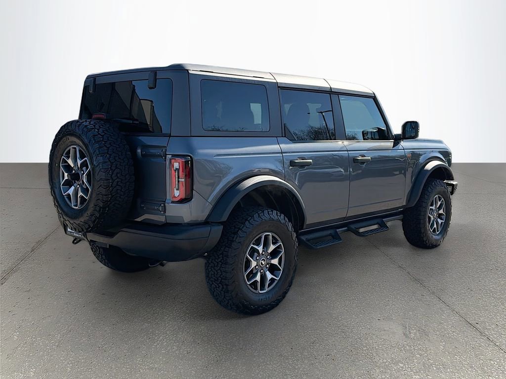 Used 2024 Ford Bronco Badlands image 4