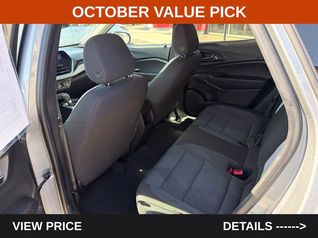Used 2025 Chevrolet Trax LS w/ Driver Confidence Package FWD image 9