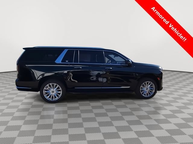 Used 2023 Cadillac Escalade ESV Premium Luxury w/ Performance Package AWD/4WD image 9