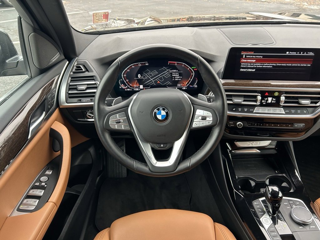 Used 2024 BMW X3 xDrive30i image 3