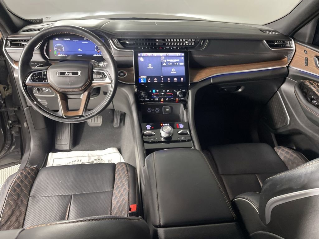 Used 2024 Jeep Grand Cherokee L Summit w/ High Altitude Package image 20