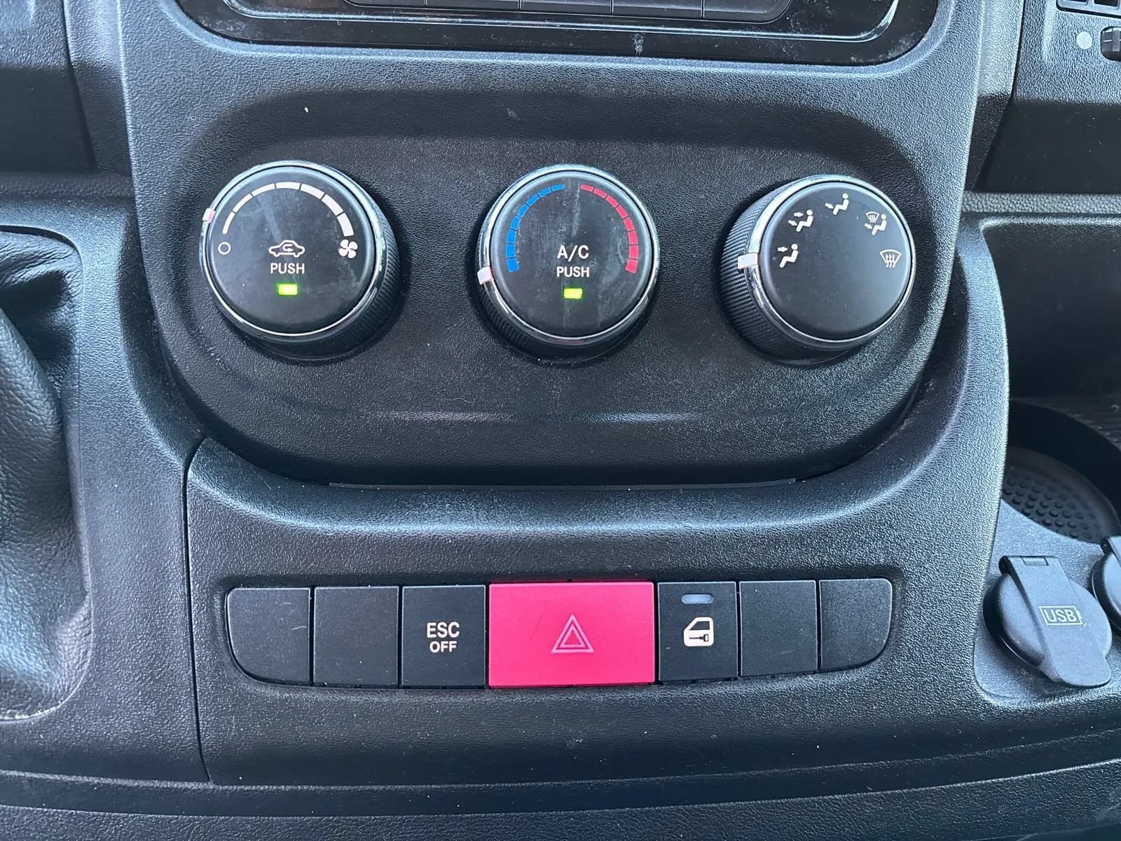 Used 2019 RAM ProMaster 3500 FWD image 17