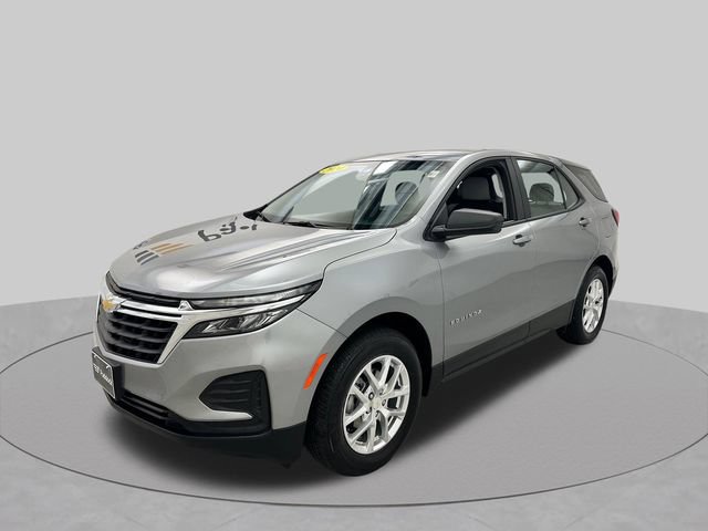 Used 2024 Chevrolet Equinox LS w/ LPO, Floor Liner Package AWD/4WD image 3