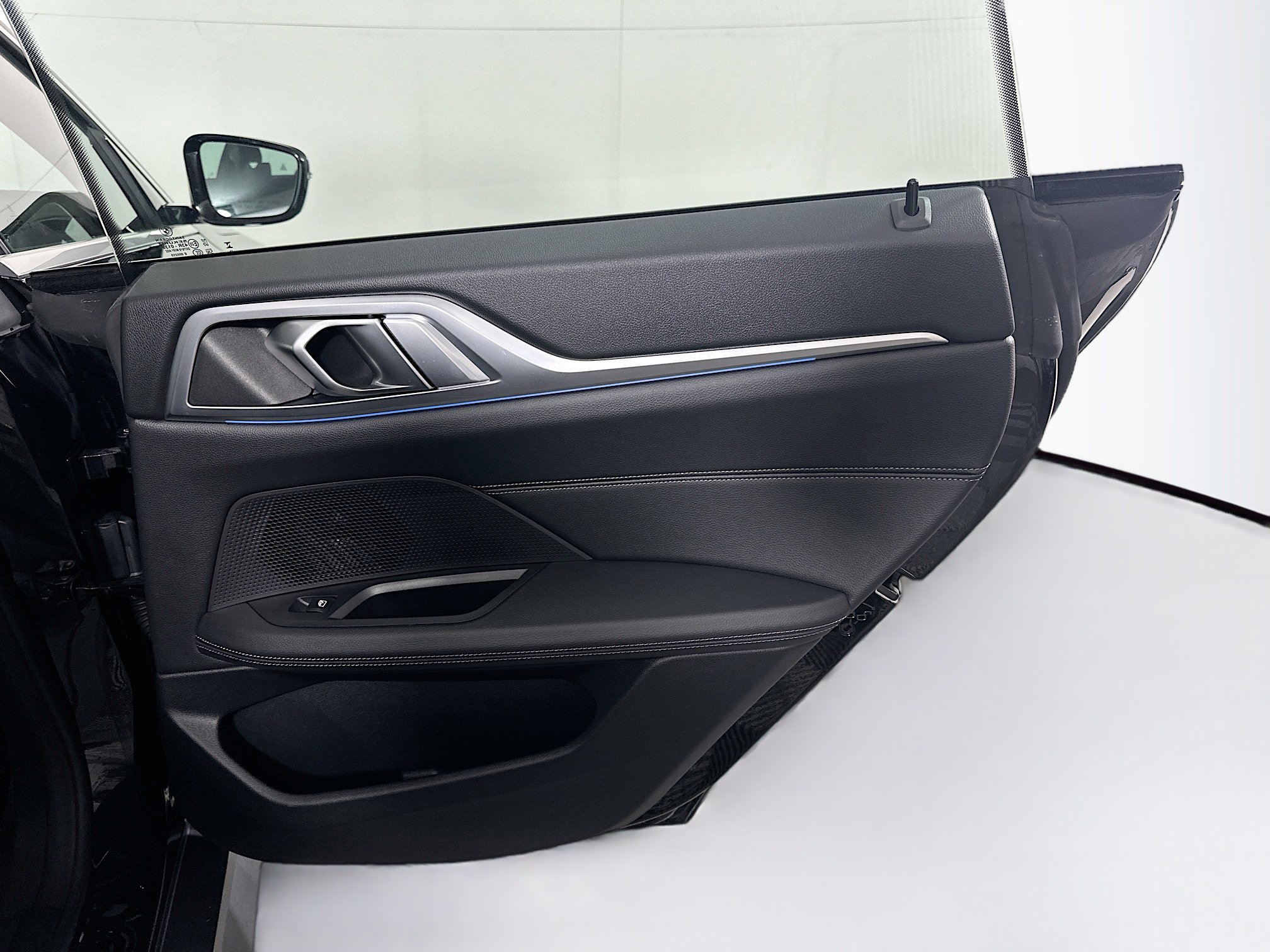 Used 2024 BMW i4 eDrive35 w/ Convenience Package image 32