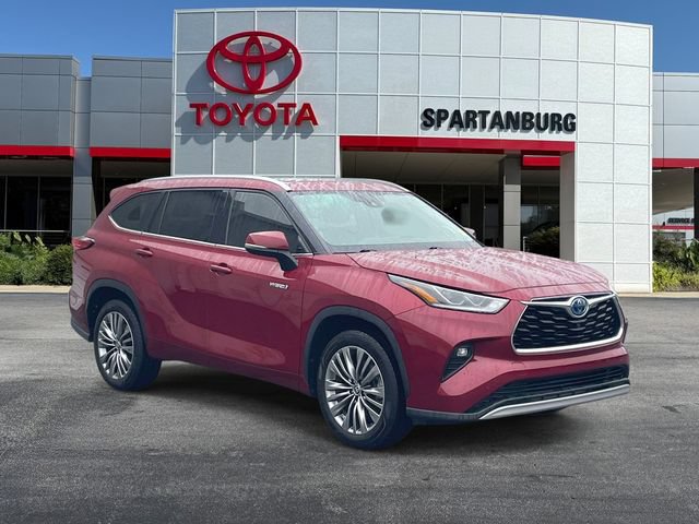 Used 2021 Toyota Highlander Platinum FWD video 1
