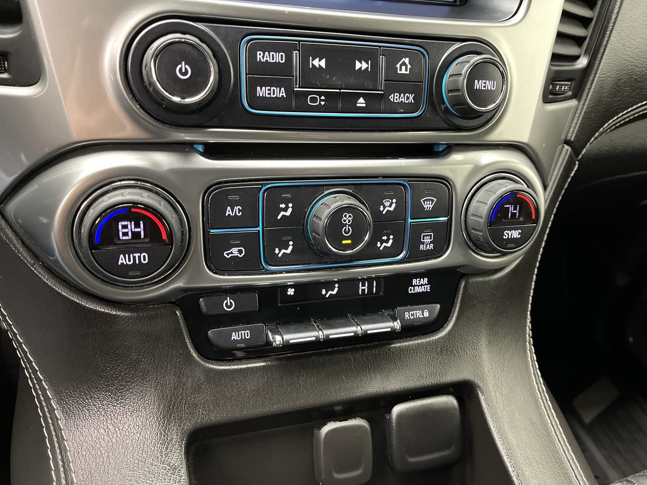 Certified 2020 Chevrolet Tahoe LS w/ Max Trailering Package AWD/4WD image 20