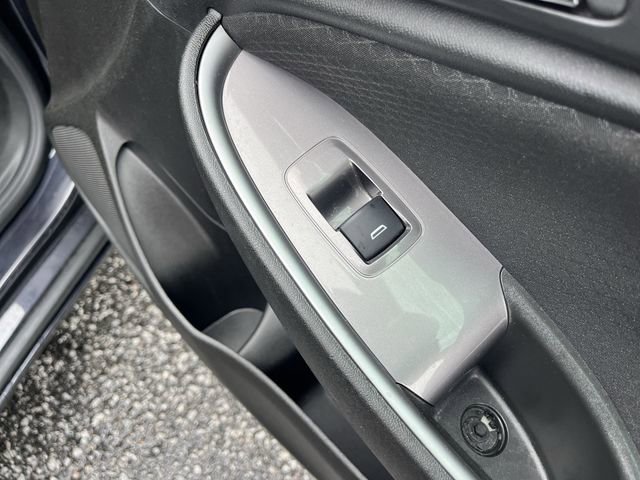 Used 2023 Chevrolet Malibu LT image 39