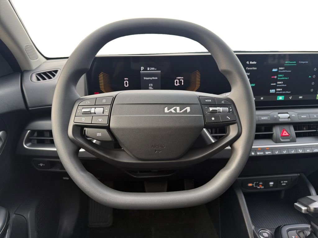 New 2026 Kia K4 LXS image 12
