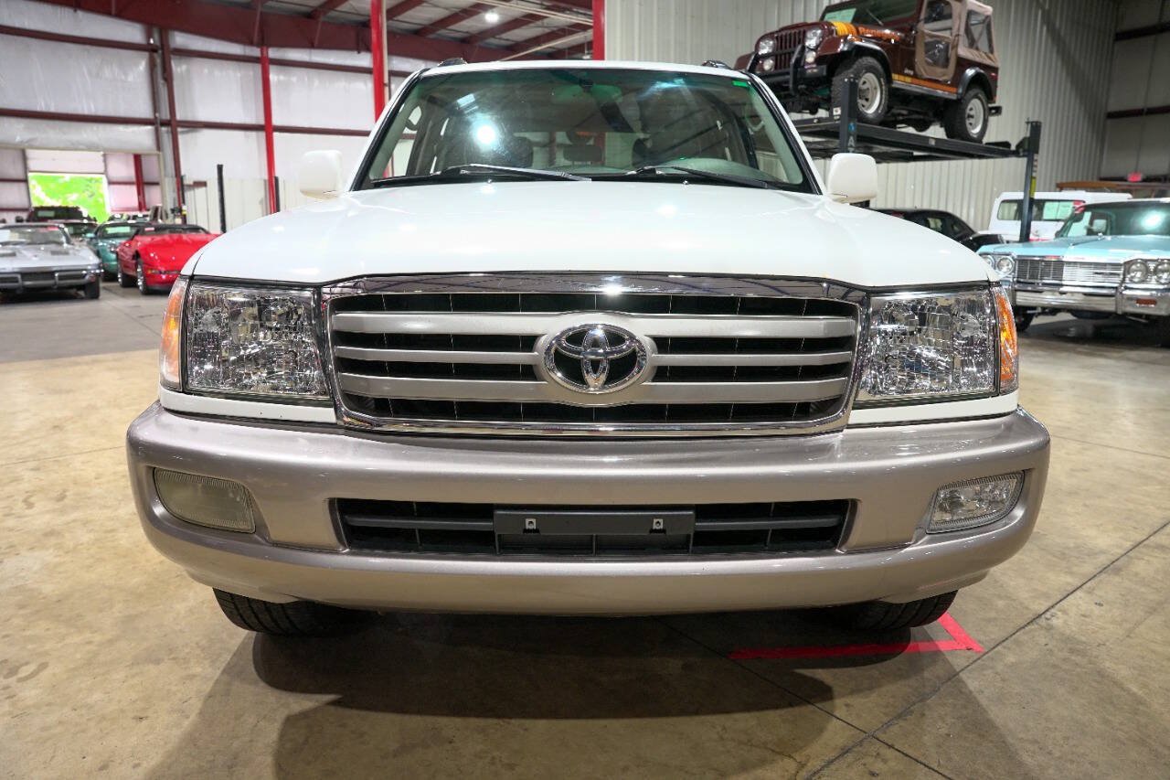Used 2005 Toyota Land Cruiser AWD/4WD image 13
