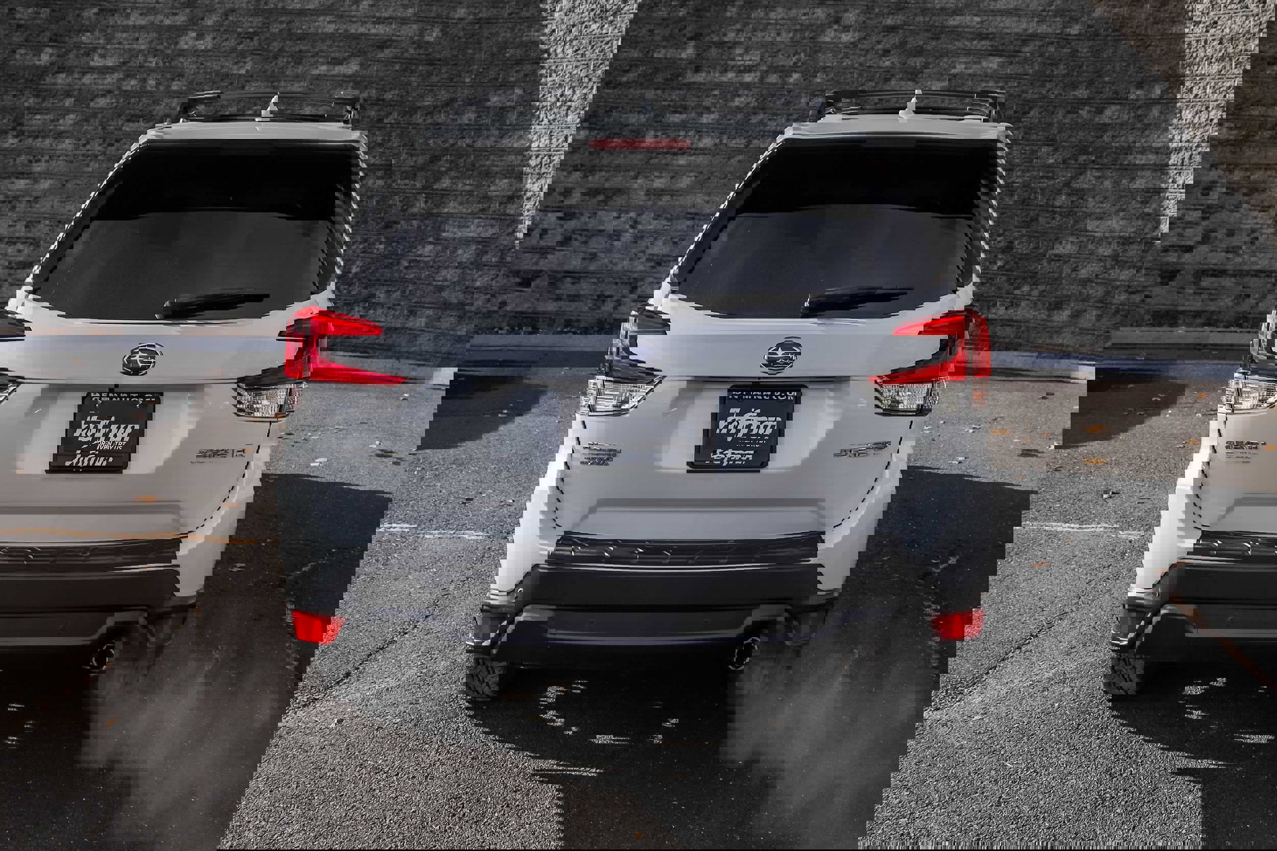 Used 2023 Subaru Forester Limited image 8