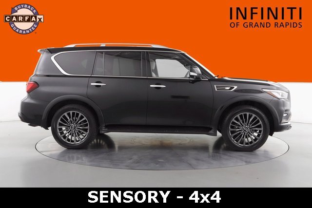 Used 2024 INFINITI QX80 Sensory image 2