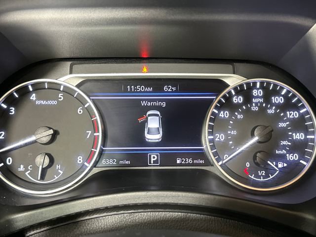 Used 2023 Nissan Sentra SR w/ Trunk Package image 18