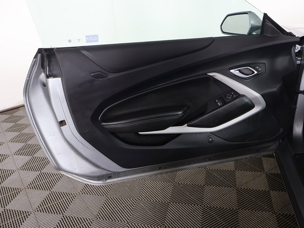 Used 2023 Chevrolet Camaro LT image 18