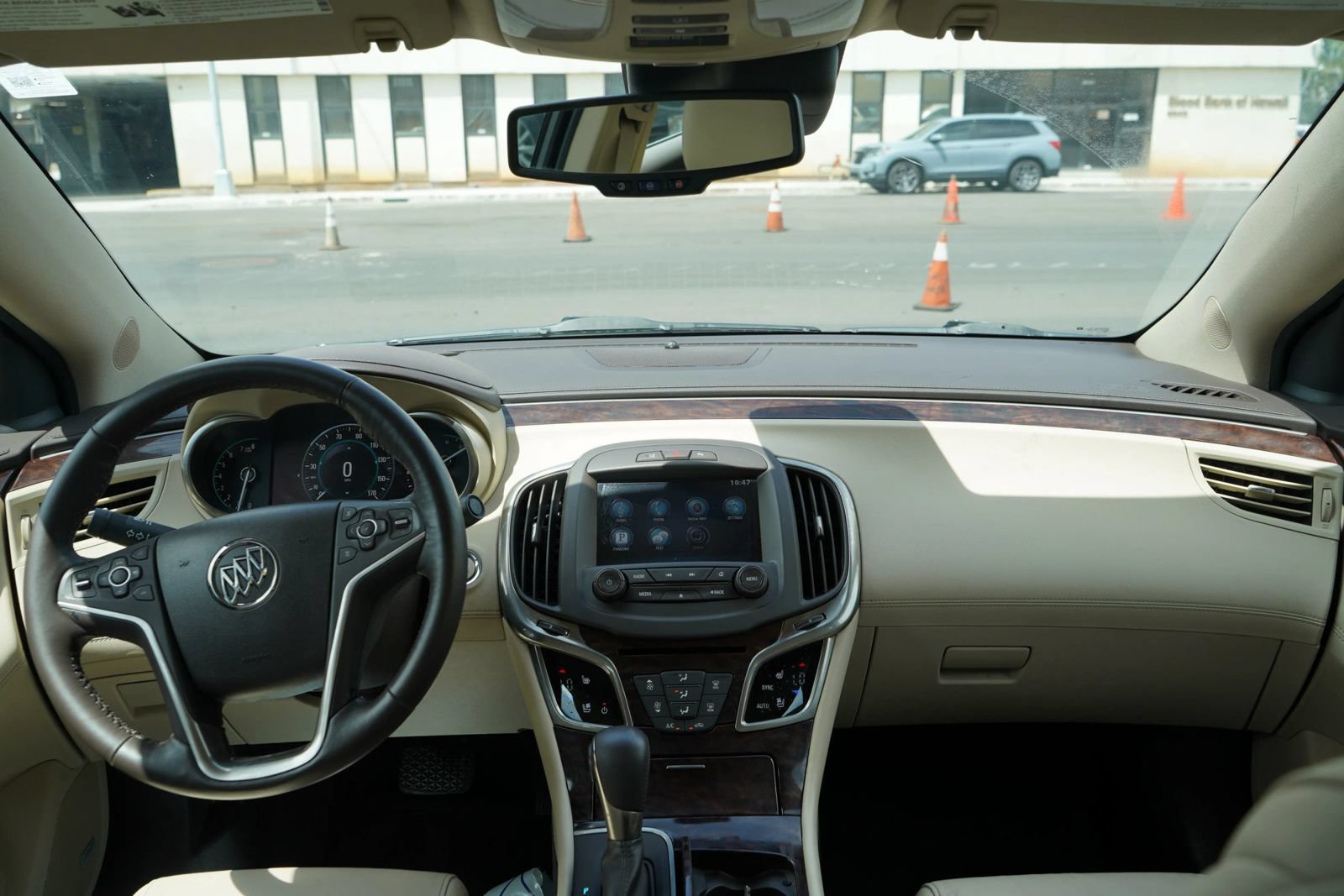 Used 2015 Buick LaCrosse Premium w/ Driver Confidence Package #1 FWD image 19