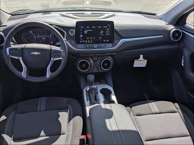 New 2026 Chevrolet Blazer LT w/ Convenience Package FWD image 17