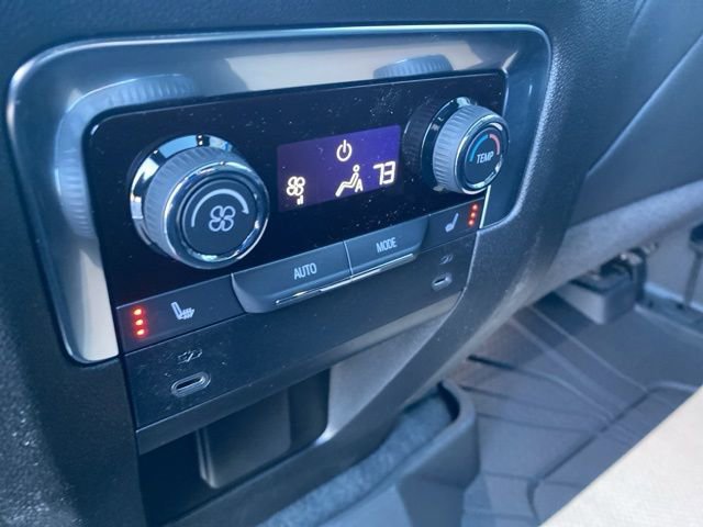 New 2026 Chevrolet Suburban Premier image 20