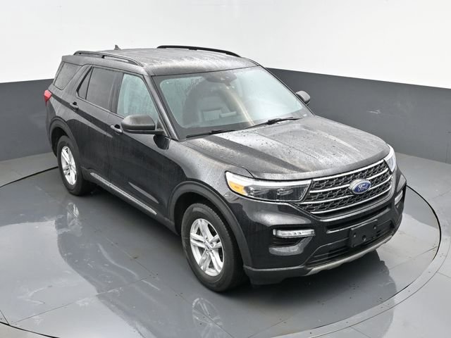 Used 2023 Ford Explorer XLT w/ Equipment Group 202A image 22