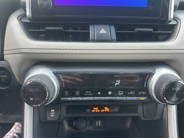 Certified 2024 Toyota RAV4 XLE w/ Convenience Package AWD/4WD image 18
