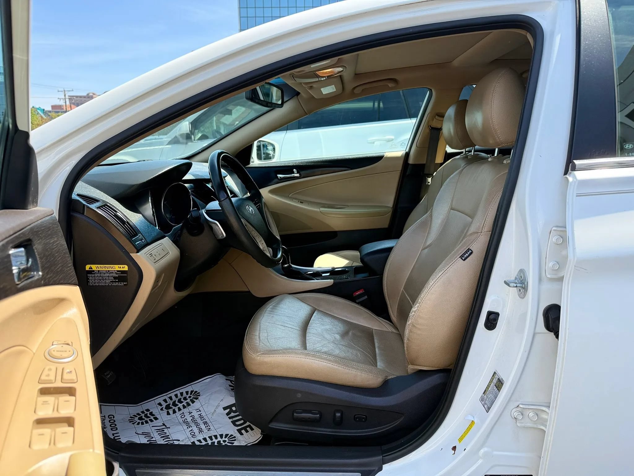 Used 2013 Hyundai Sonata Limited w/ Premium Pkg FWD image 10