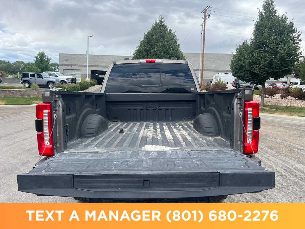 Used 2023 Ford F350 Lariat w/ Lariat Ultimate Package AWD/4WD image 12