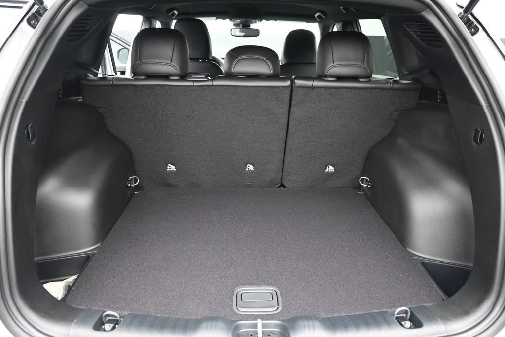 New 2026 Jeep Compass Latitude AWD/4WD image 23