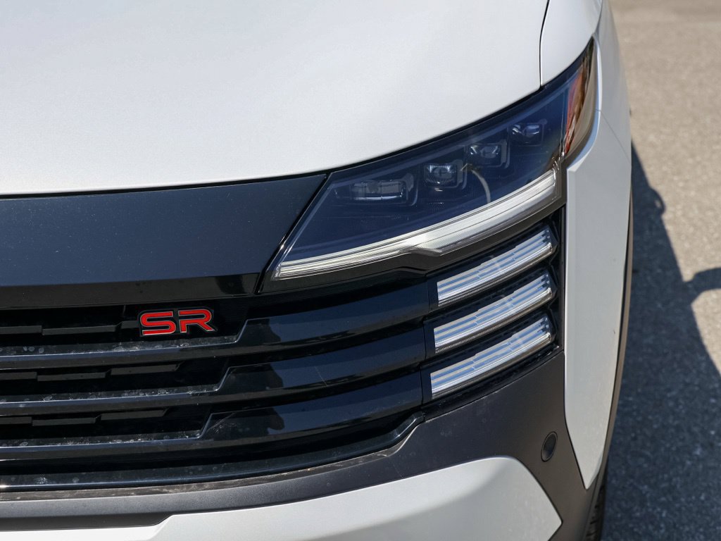 New 2026 Nissan Kicks SR FWD image 11