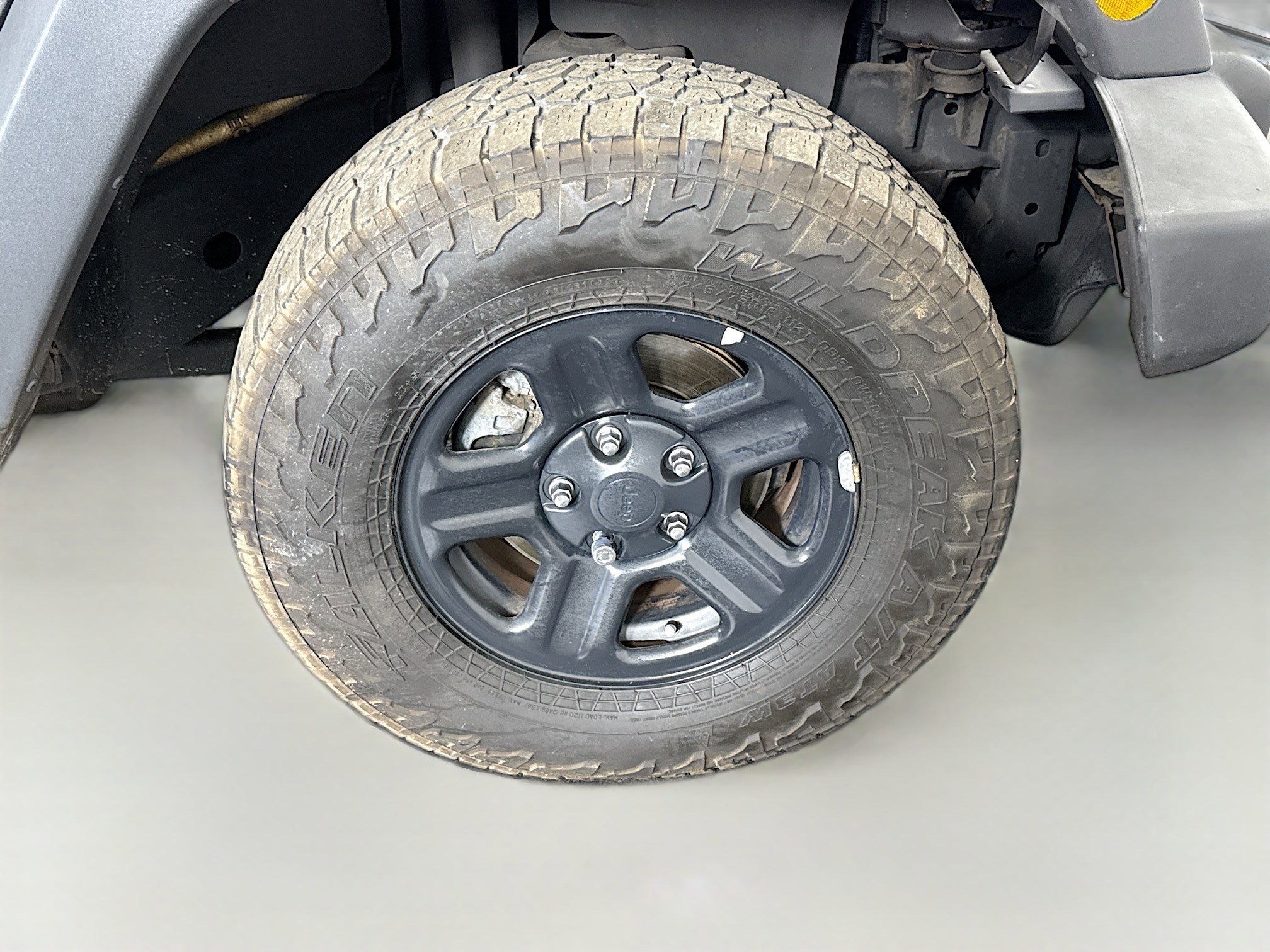 Used 2018 Jeep Wrangler Unlimited Sport image 28