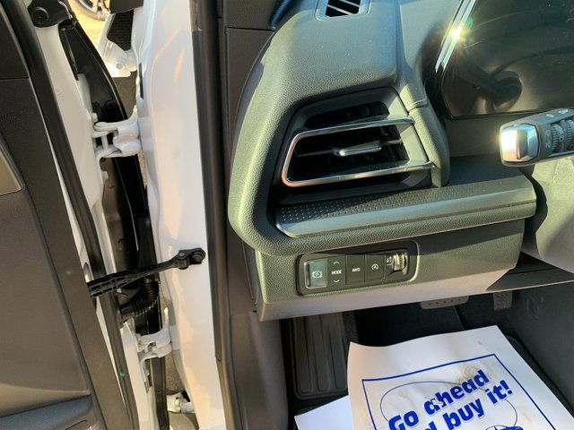 New 2026 Chevrolet Traverse LT w/ Driver Confidence Package image 15