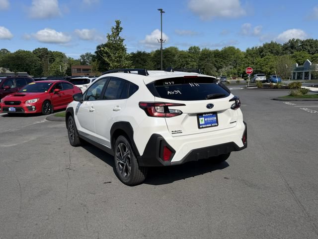 New 2026 Subaru Crosstrek 2.5i Premium AWD/4WD image 3