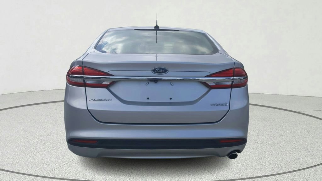 Used 2018 Ford Fusion S FWD image 5